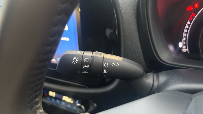 Toyota Aygo X 1.0 VVT-i Edge 5dr Petrol Hatchback